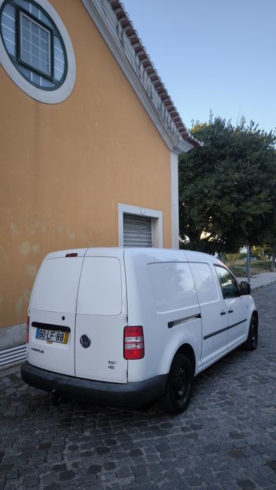 VW Caddy maxi longa