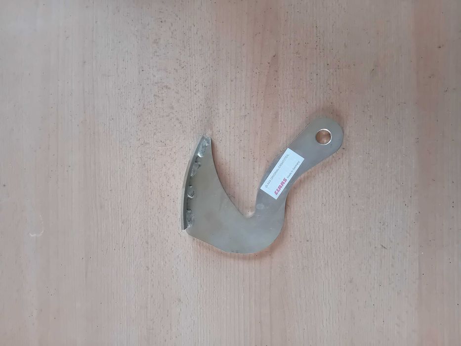 silownik aparatu siatki noza prasa claas 46,250.255,355 czesci