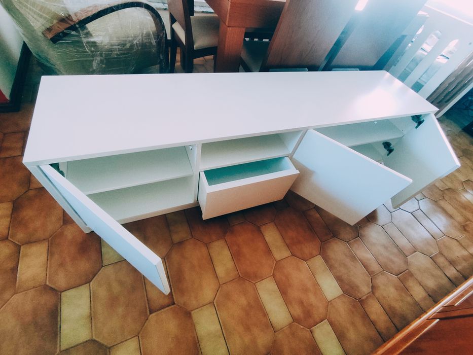 Móvel de TV NOVO lacado