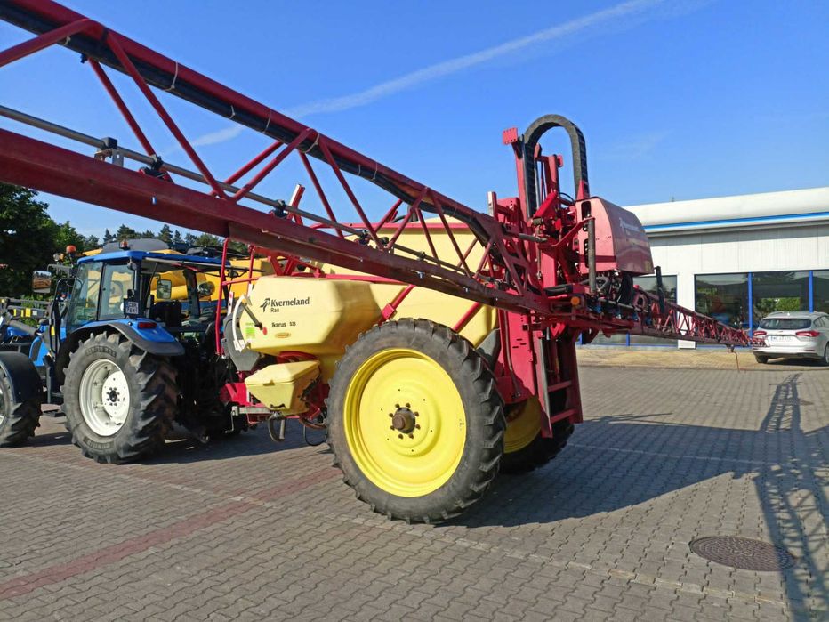 Opryskiwacz Kverneland Rau 3800l 24 belka