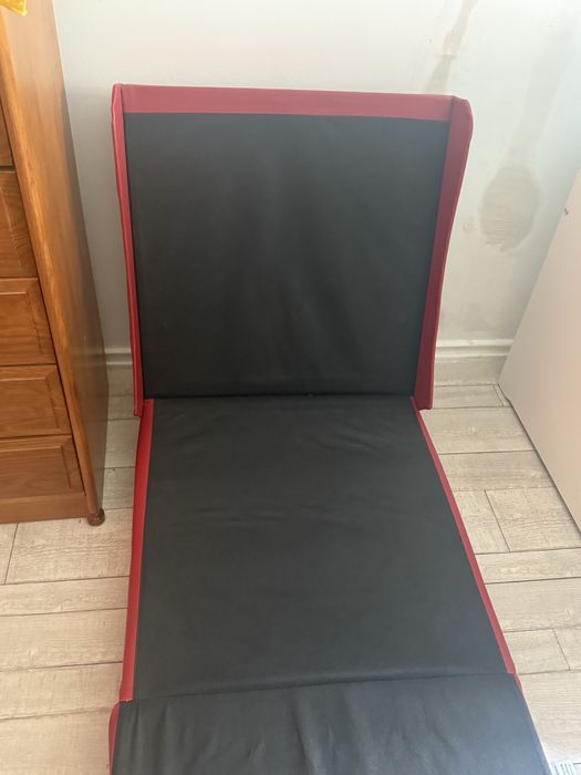 Sofa Cambalhota Vermelho