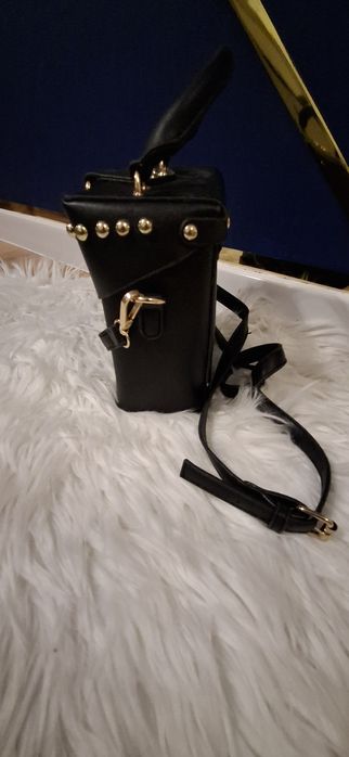 Torebka kuferek damski