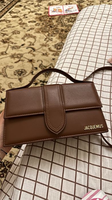 Сумка jacquemus кожа