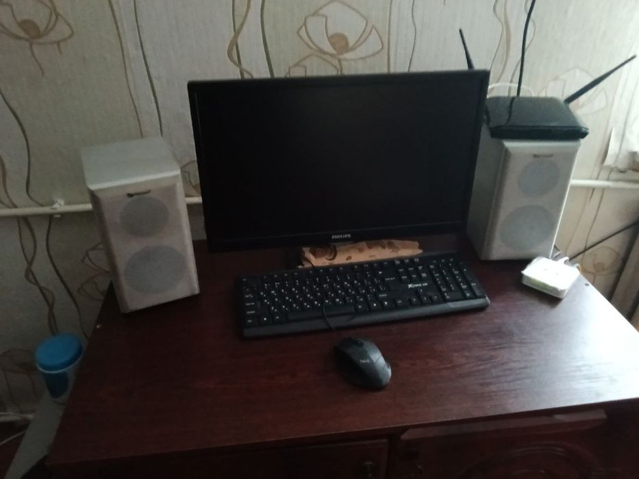 Продам комп'ютер, монітор, колонкич