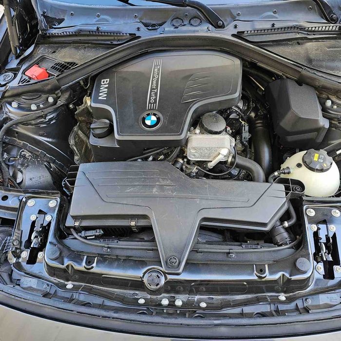 BMW GT 328 Xdrive 2015