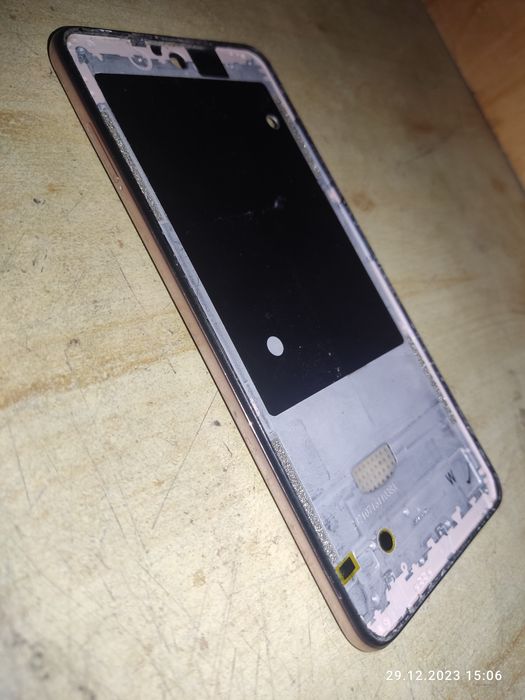 Разборка Poco X3 Pro. Задня кришка poco x3 pro, рамка poco x3 pro без