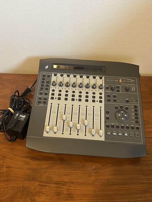 Mikser Command 8 +Euphonic+Pro Tools 10+ultimate