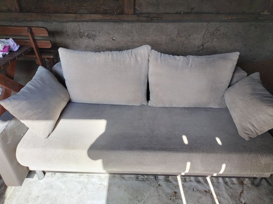 Wygodna sofa rozkładana
