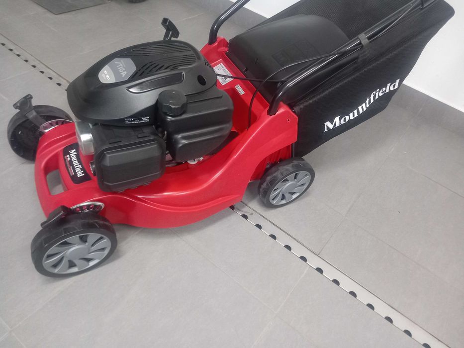 Kosiarka spalinowa z napędem Stiga Mountfield sp164 nowa !!