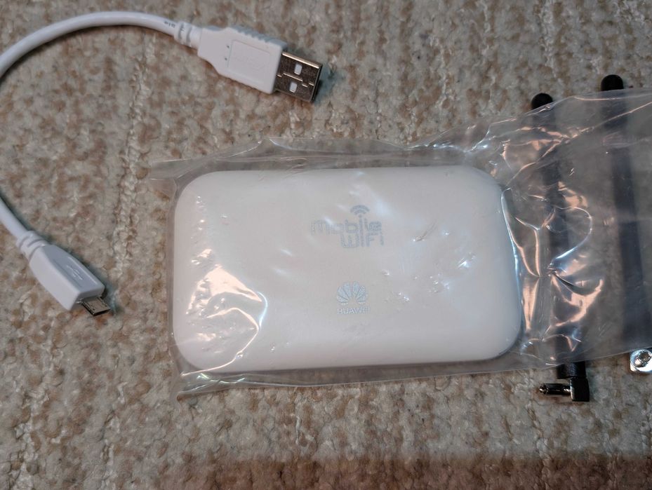 Мобильный роутер Huawei E5573s-856/E5577bs-937 4G LTE