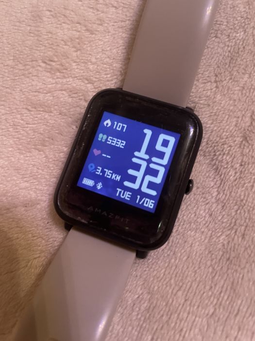 Фітнес браслет Amazfit Bip