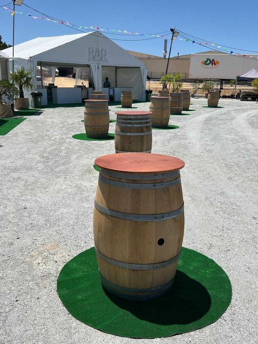 Aluguer de pipas em madeira