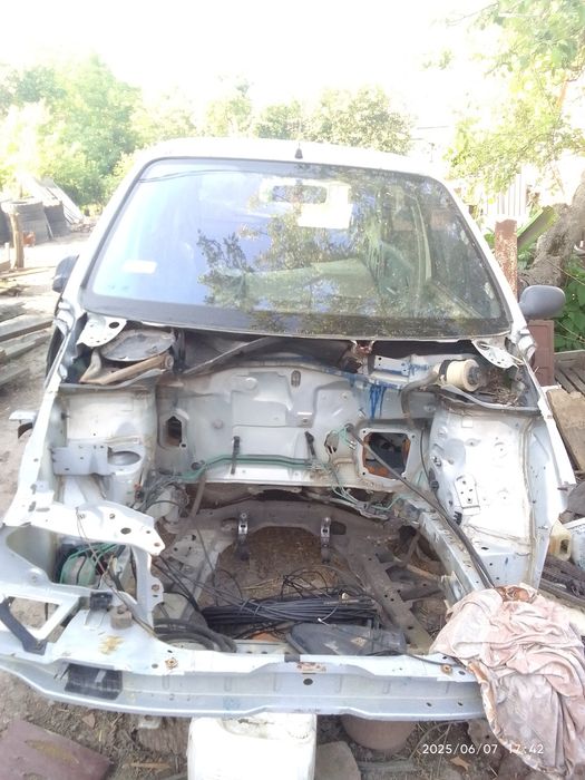 Продається рено сценик В2 2000 року