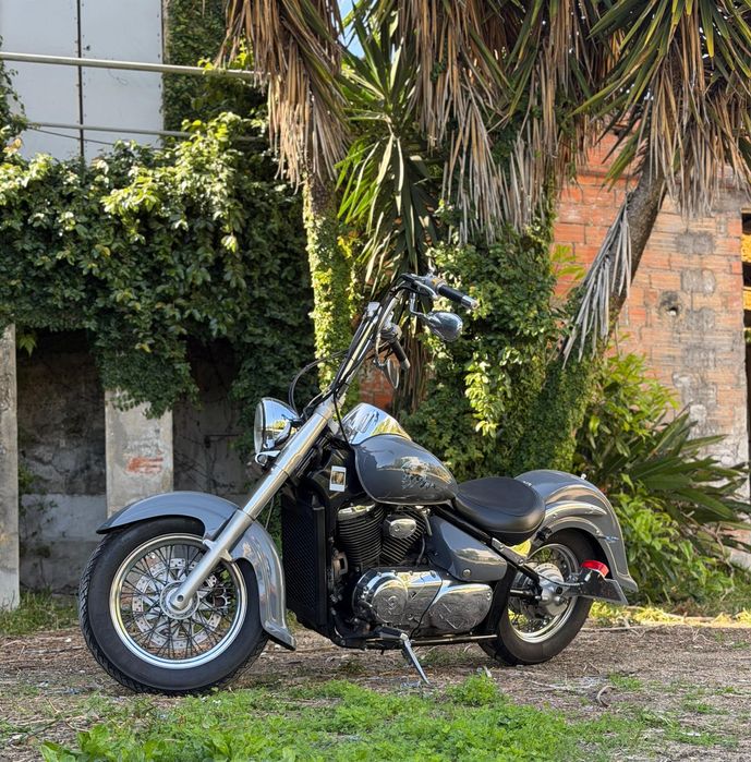 Suzuki VL800 Intruder-2005
