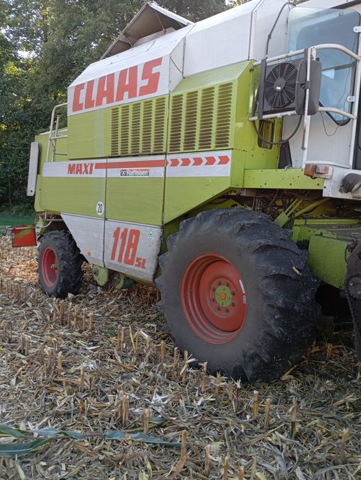 Claas Dominator 118