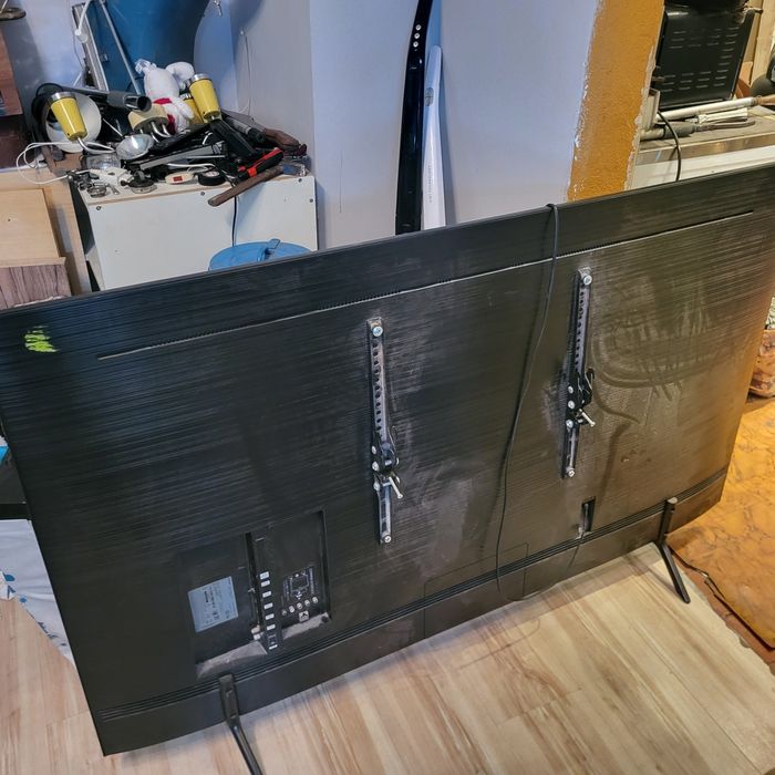 Tv Samsung UE65RU7172U uszkodzoną matryca