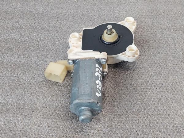 Motor vidro frente direito MERCEDES-BENZ CLS (C219)