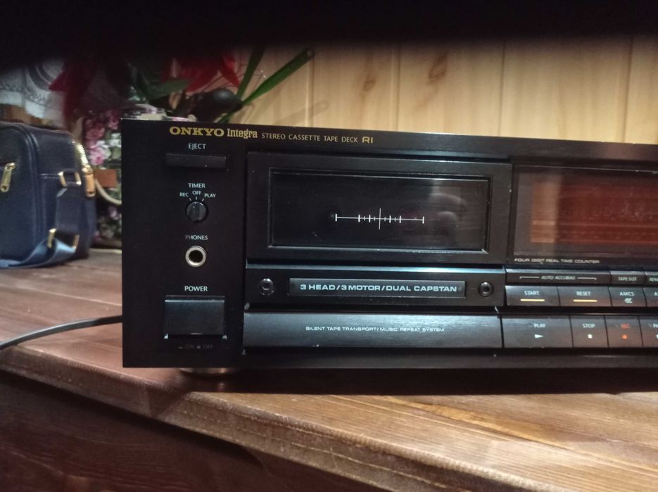 onkyo ta-2570 magnetofon