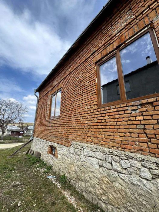Продається будинок с.Новосілка