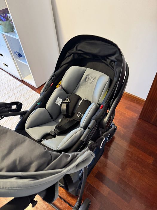 Carrinho de bebé + ovo Happy Bear