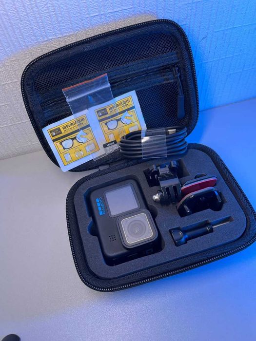 Екшн-камера GoPro Hero 10 з царапинами
