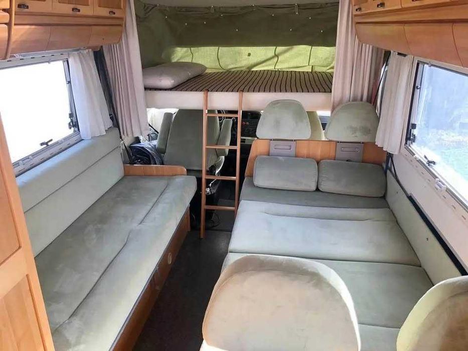 Autocaravana Hymer Integral 2.8 - 6 Lugares Livrete