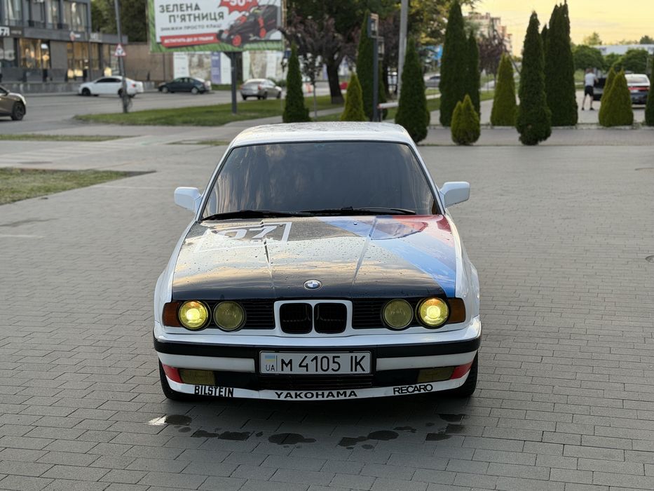 Bmw E34 525i переоформлення