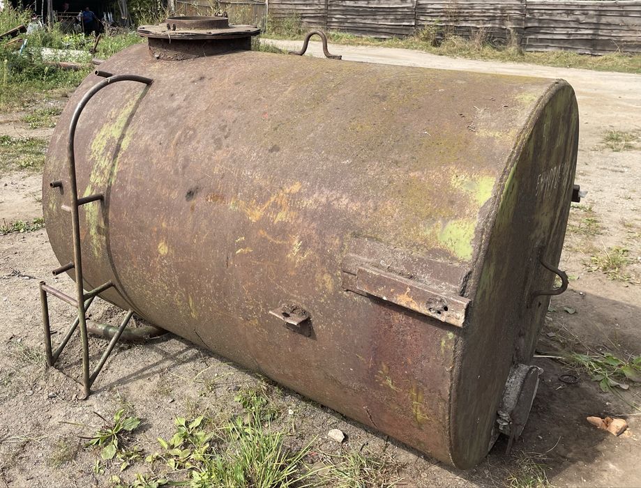 Бочка металева 2м3