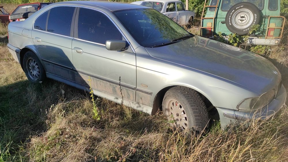 ,Рено кенго 1.9д 98год., Фольксваген Пассат в3, БМВ 520