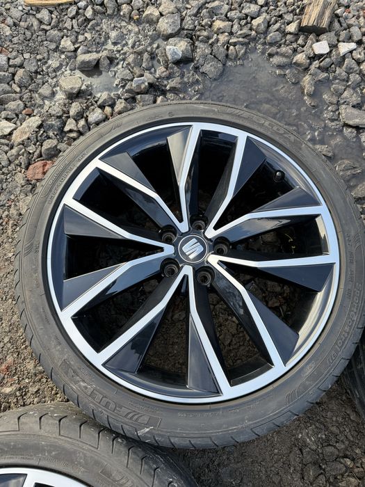 Felgi aluminiowe 5x112 19x8j et45 Seat Vw Skoda Audi