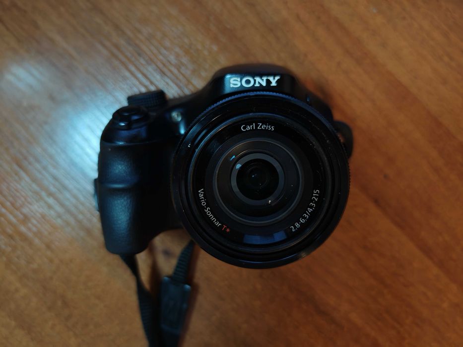 Фотоапарат Sony DSCHX 300