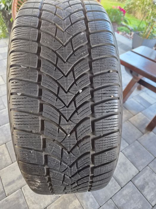 Opony zimowe Dębica 255/55/18