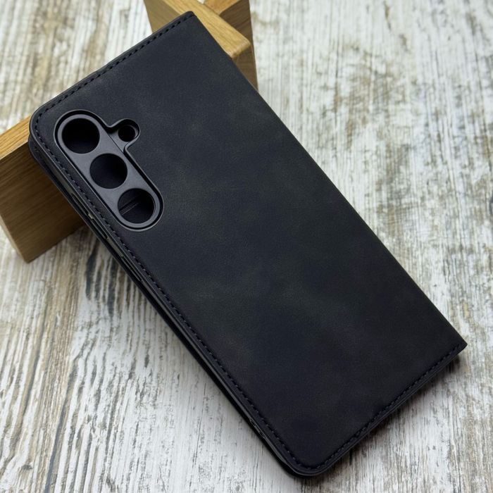 Чехол книжка кожаный Leather Book на Samsung S25 FE/ S24 FE На магните. Чохол