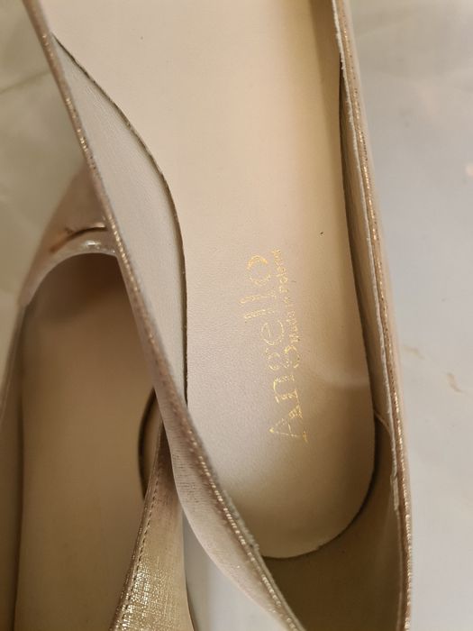 Nowe buty 39 skórzane