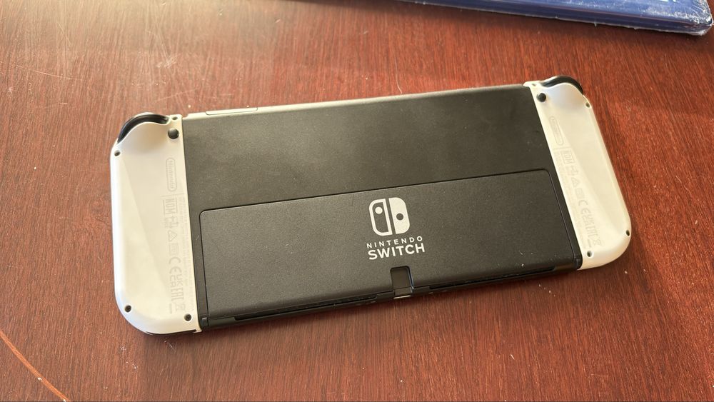Nintendo Switch Oled Branca + Jogo Ring Fit Adventure + Película e Caixa de Transporte