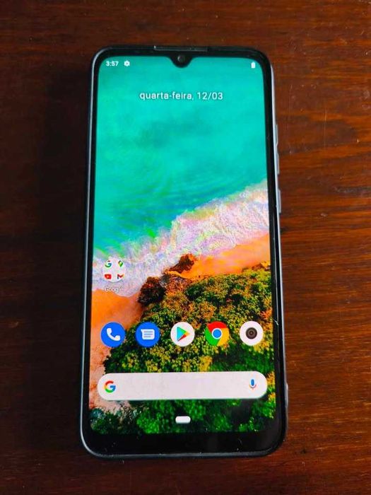 Xiaomi Mi A3 - 128GB - bom estado