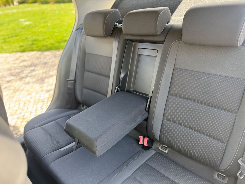 Volkswagen Golf VI 2011