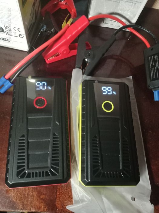 Бустер 1200А, пусковое для авто Car Jumps Starter