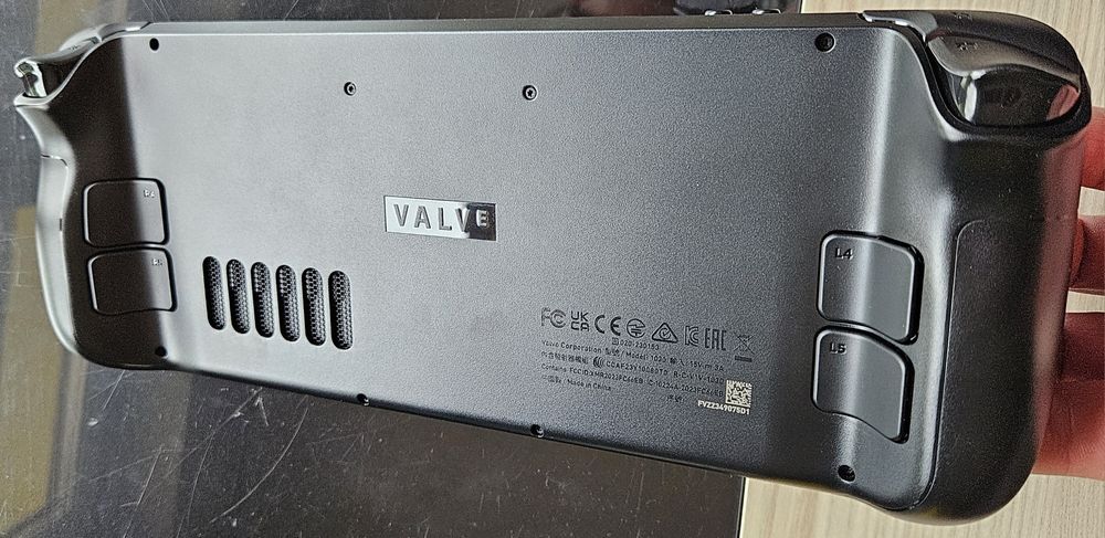 Steam deck OLED 512GB + stacja dokująca