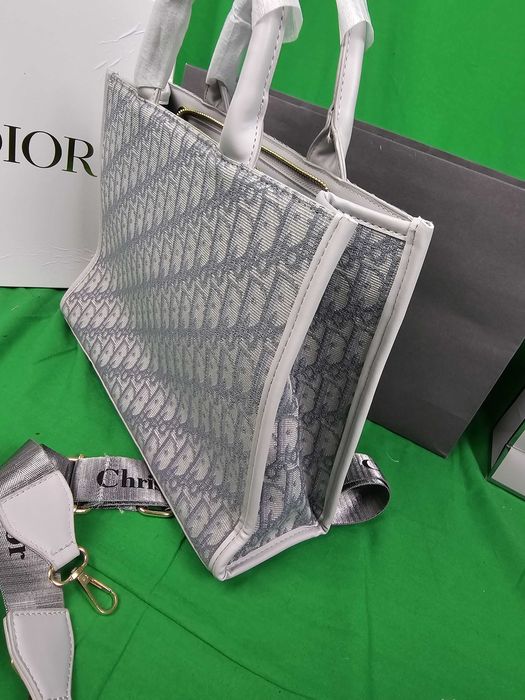 Torebka damska Christian Dior biznesowa nowość jasna płótno kuferek