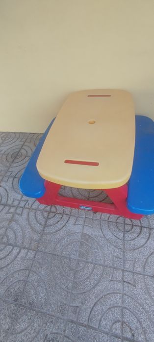 Mesa da Chicco para atividades