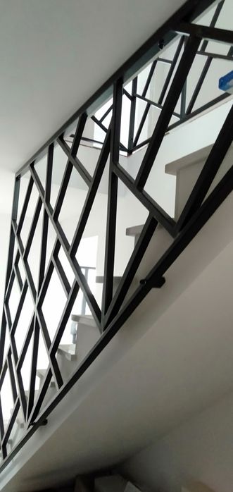 Balustrady-bramy-konstrukcje stalowe