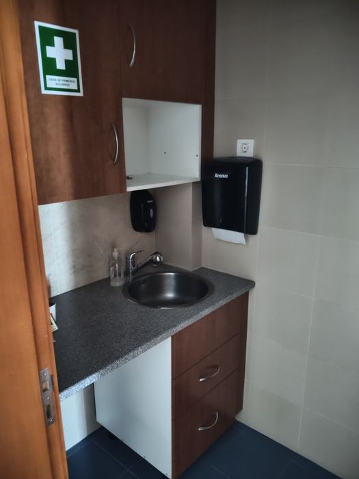 Espaço comercial para arrendamento