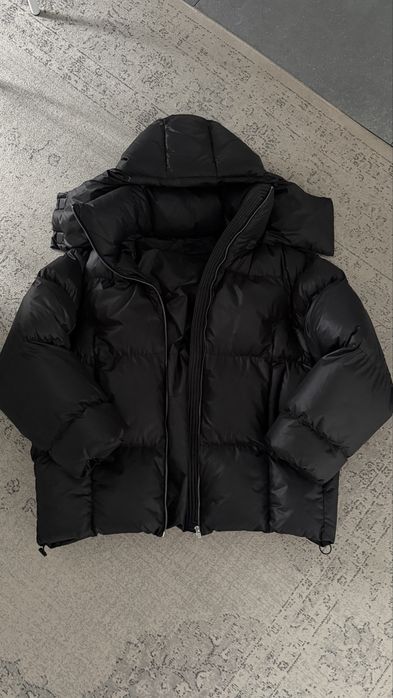 Пуховик Zara чорний