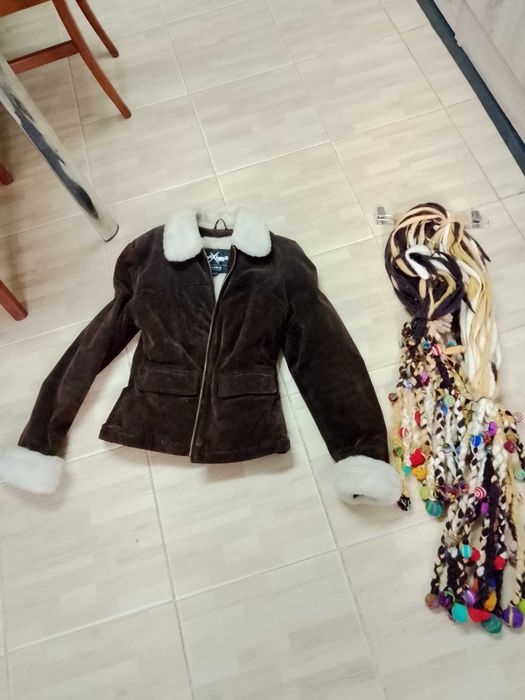 Casaco em pele e pêlo e cachecol em ótimo Estado