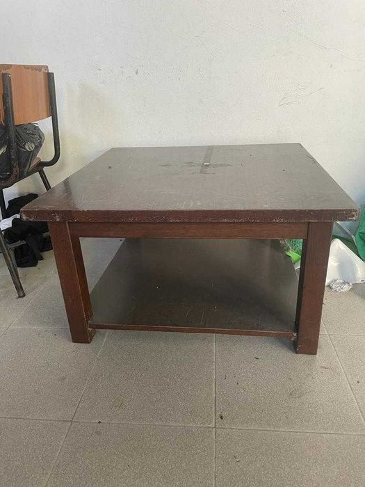 Mesa madeira pequena