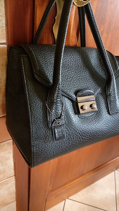 Torebka damska Clarks kuferek