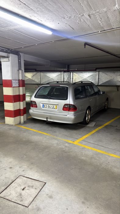 Vendo 2 lugares de garagem