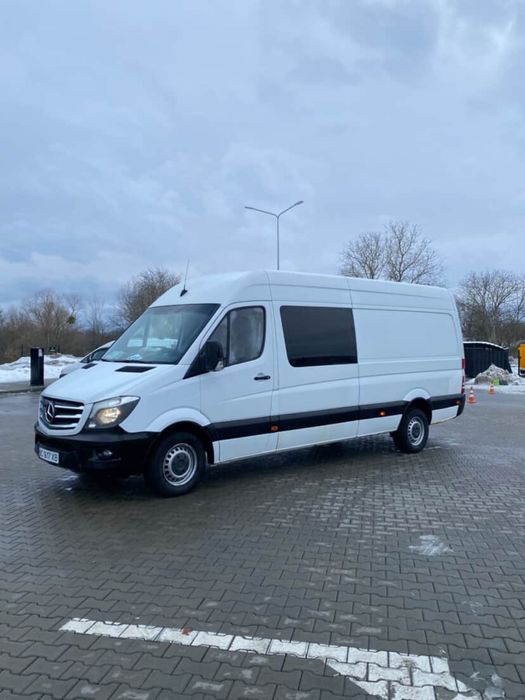 Продам Sprinter 318