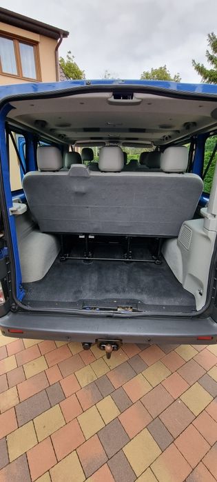 Opel Vivaro 2.0CDTI 2013r L1H1  9 osób Hak Klima Serwis Bezwypadek Niemcy